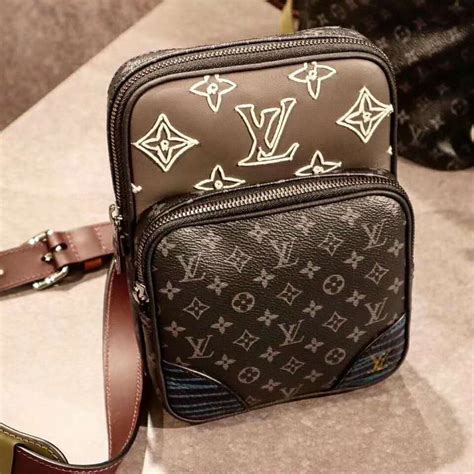 louis vuitton man bag 2018|louis vuitton men's sling bag.